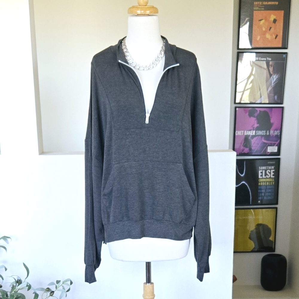 REVOLVE LNA Blake Half Zip Pullover Sweater in Grey Soft Casual Size Large - Picture 2 of 10
